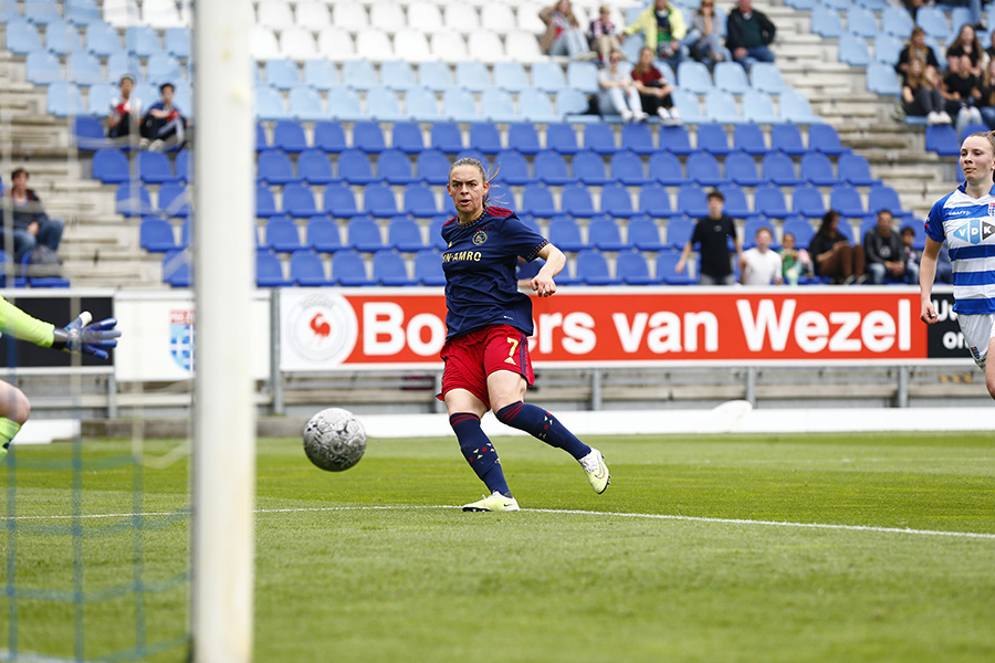 Doelpunt01leuchter 900