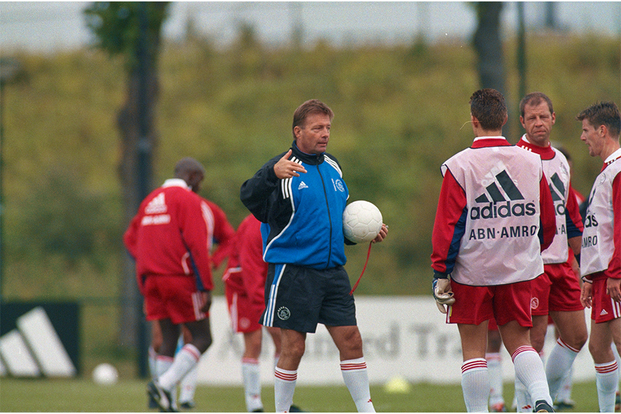 Grim En Andriaanse 900