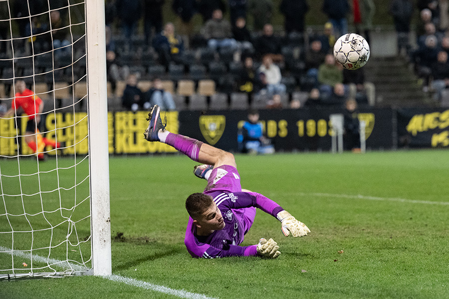 VVV Jong Ajax 10