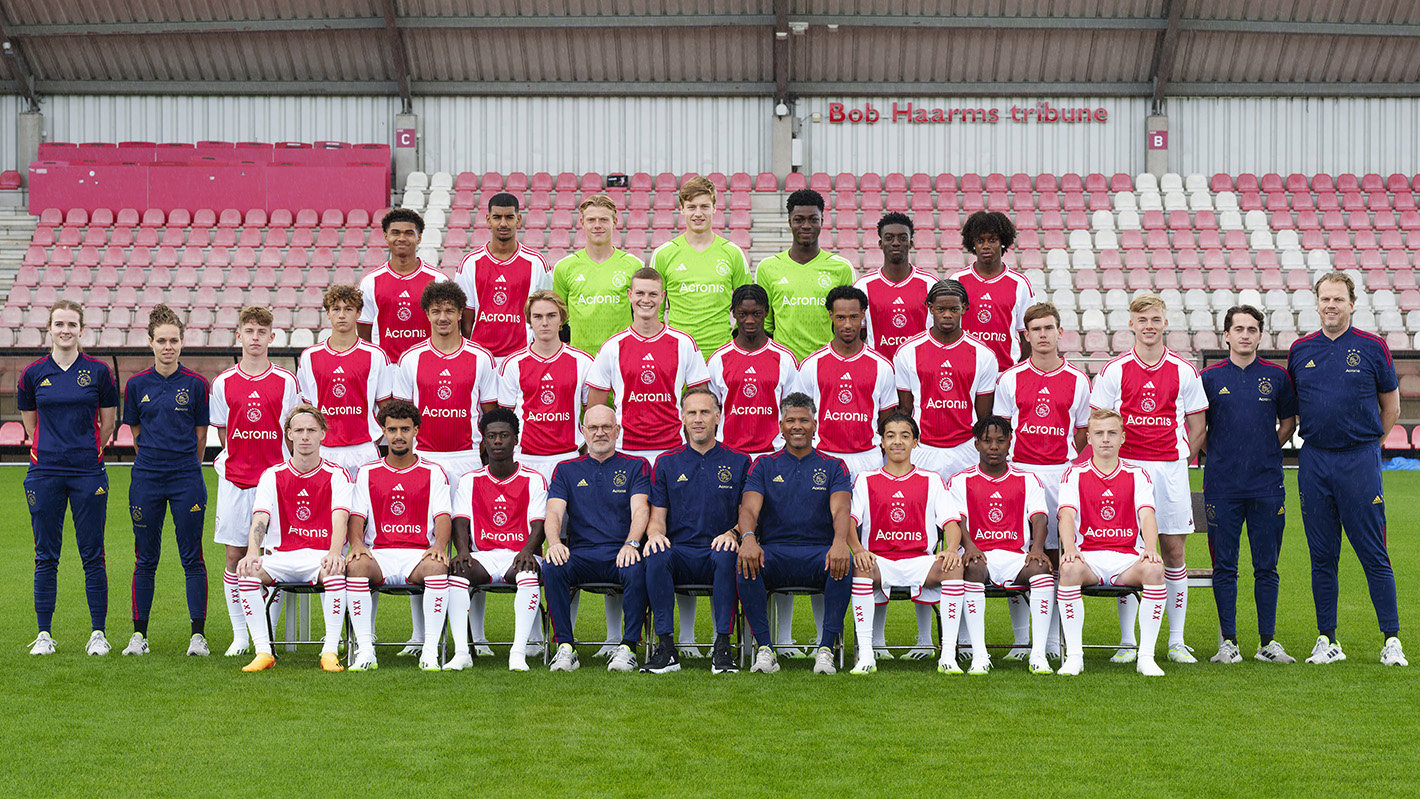 Ajax O18 1420
