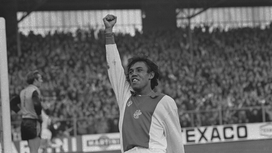 Tahamata(NIETUITWEDSTRIJDAJAUTR)