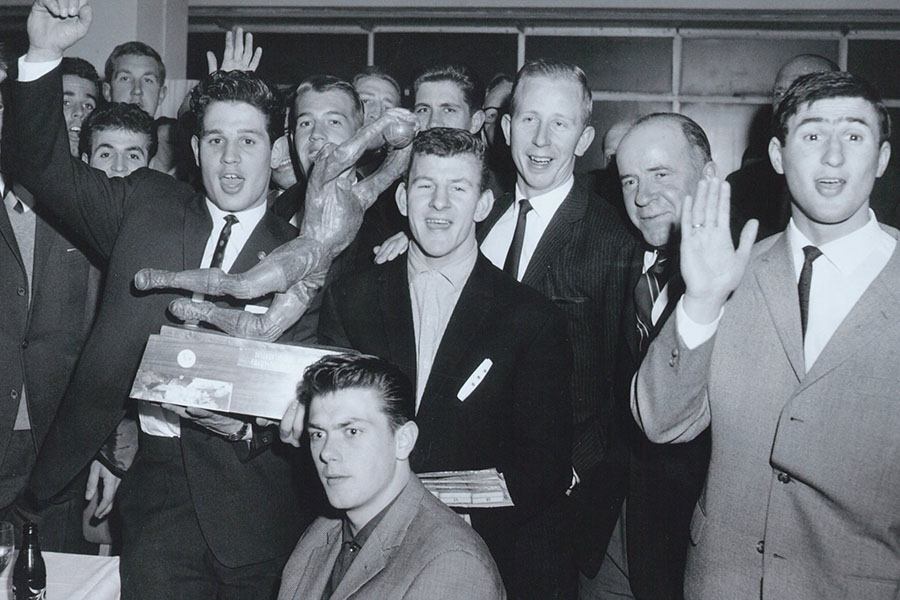 500 Ajax 37