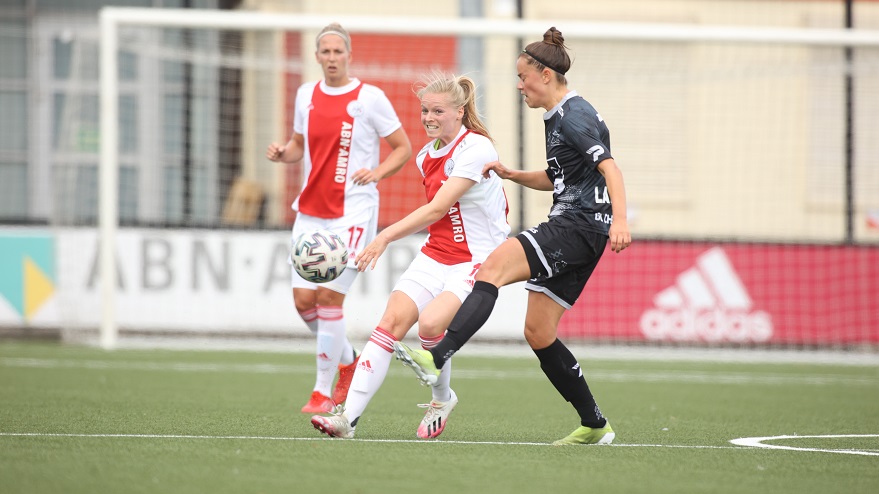 Ajaxvrouwen3