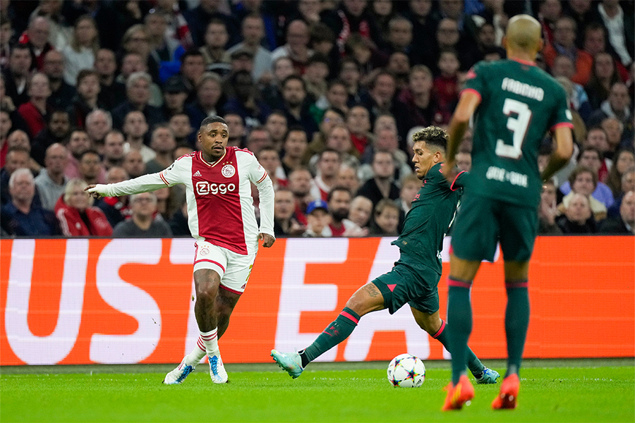 Bergwijn Pass Tegen Liverpool 900