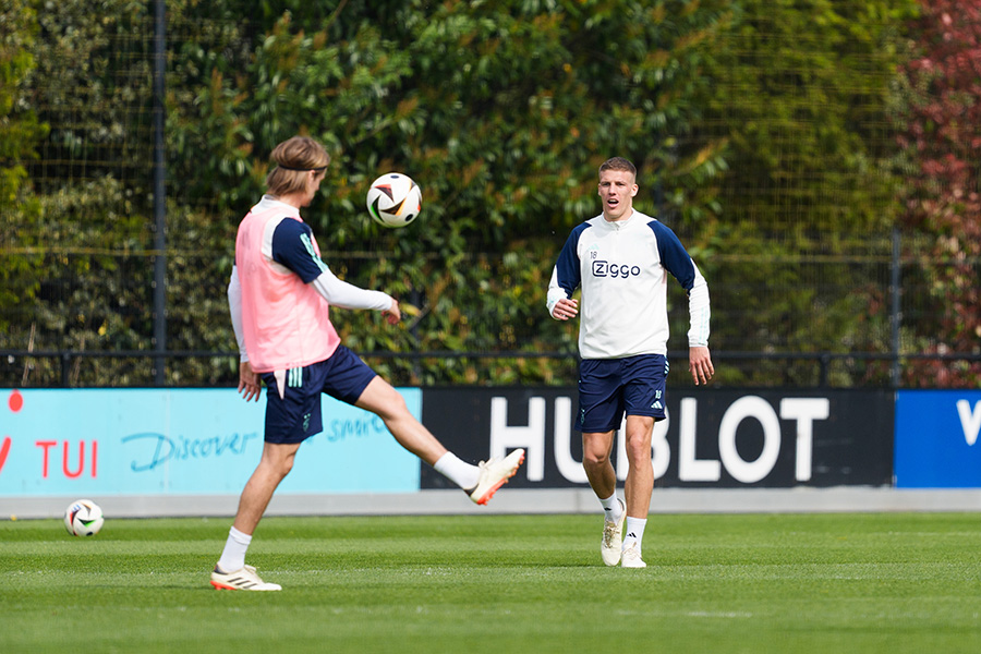 26Training