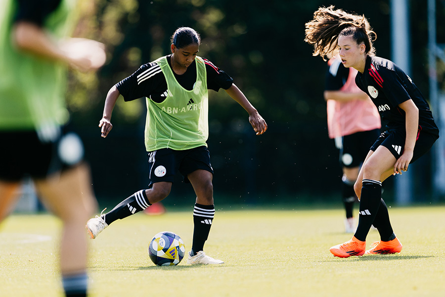 Eerste Training 14