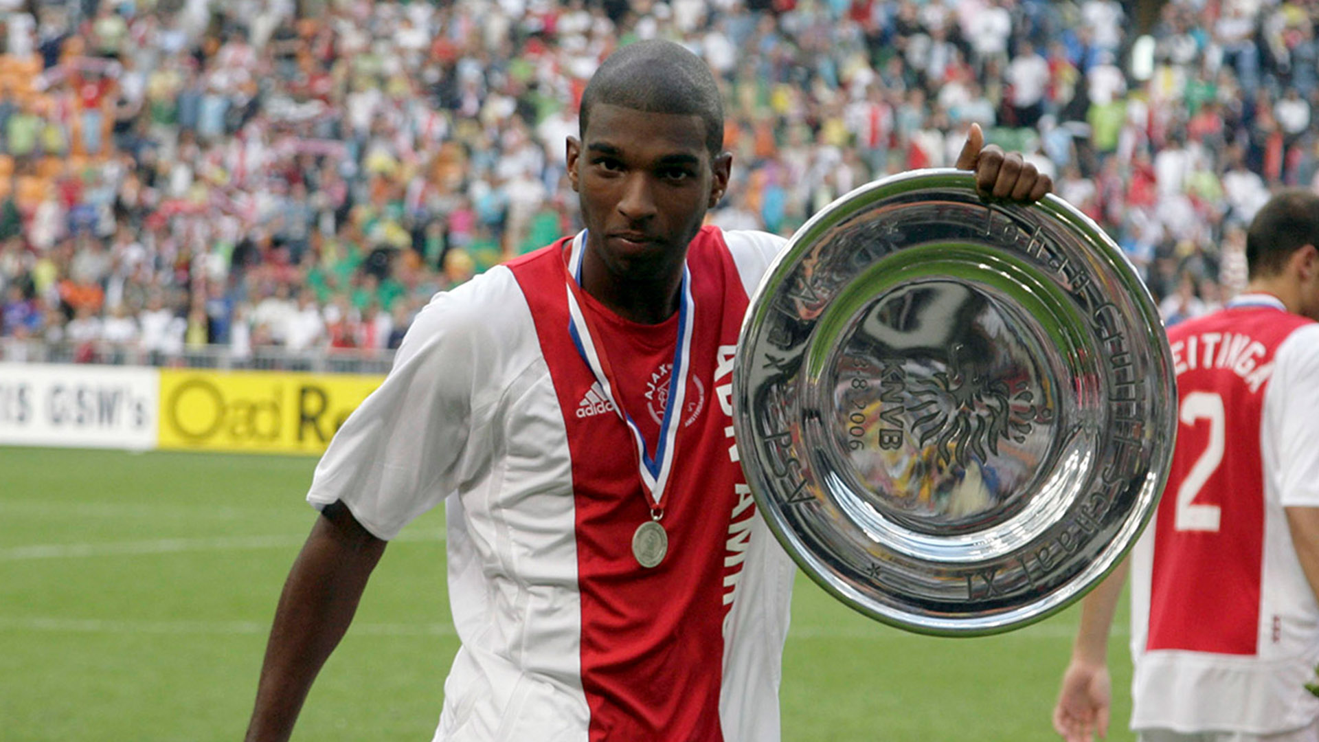 Top 10 Goals | Betoverende treffers van Babel