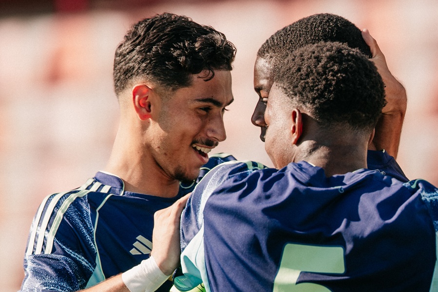 UYL18