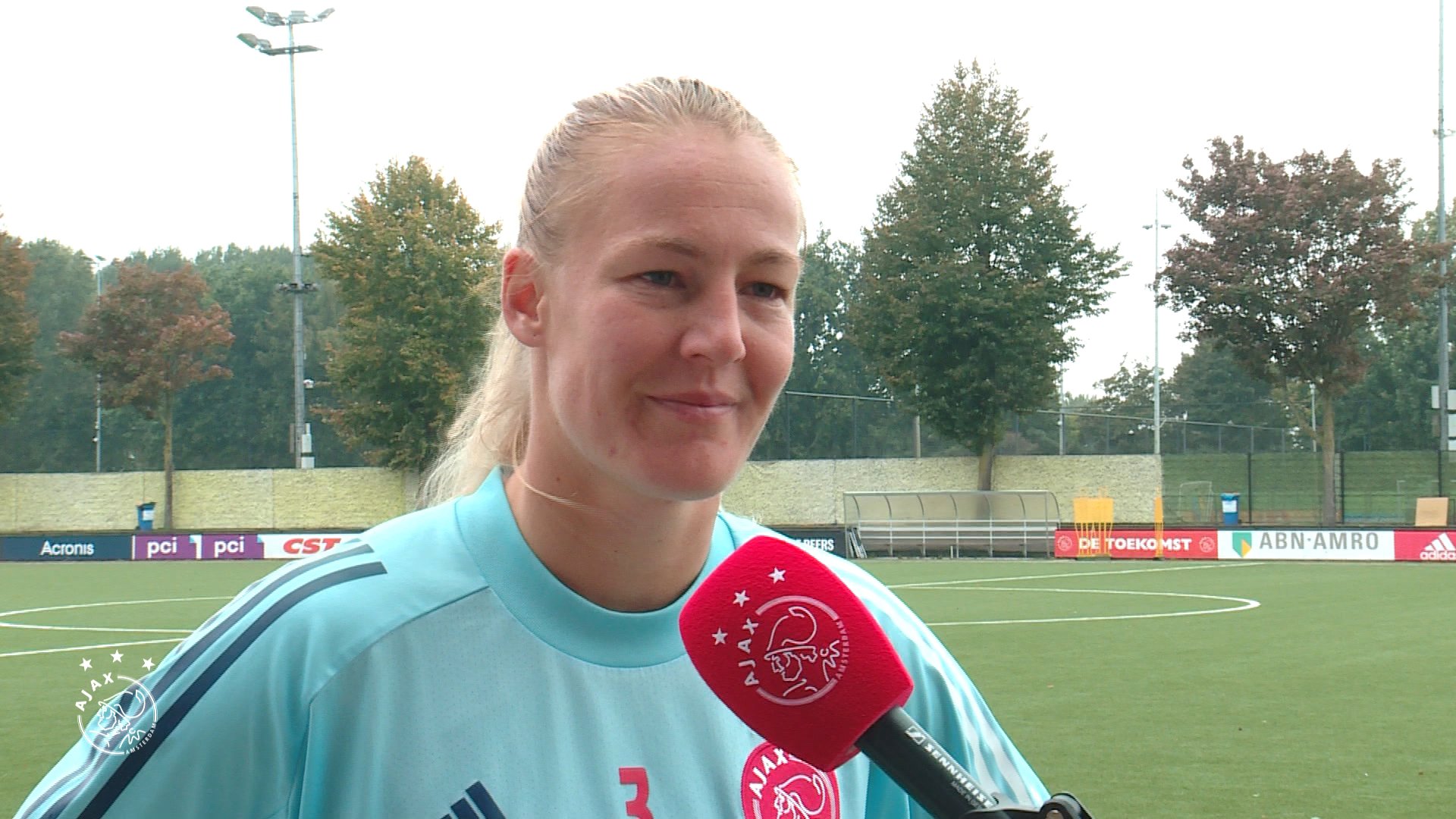 201002 VBS Ajax Vrouwen Endemol