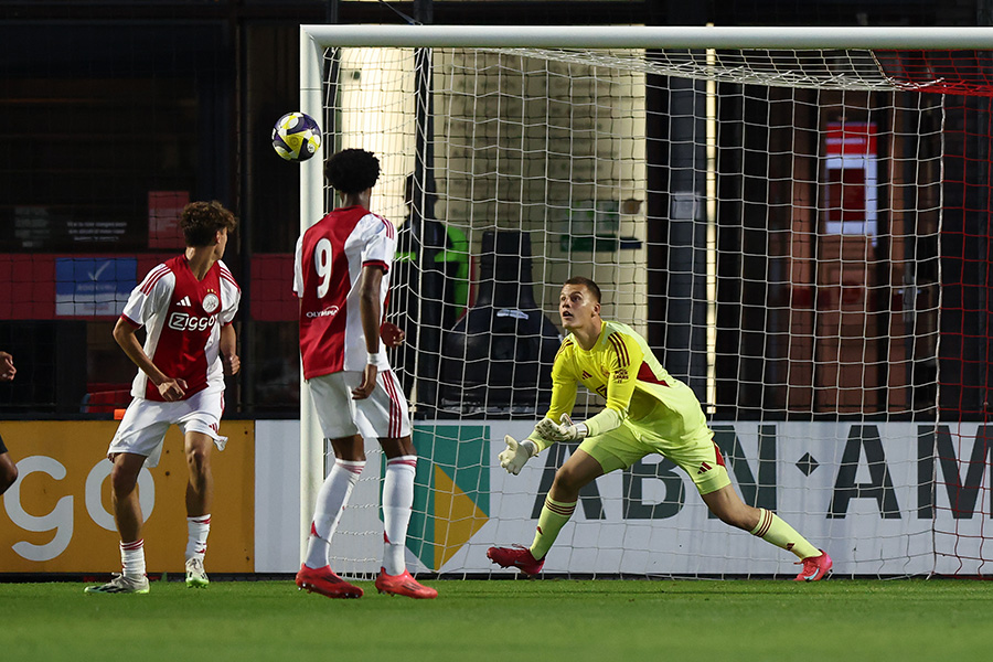 Jong Ajax MVV 9