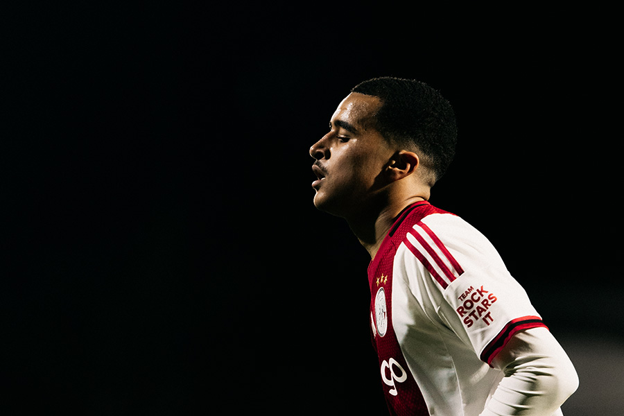 Jong Ajax Almere 12