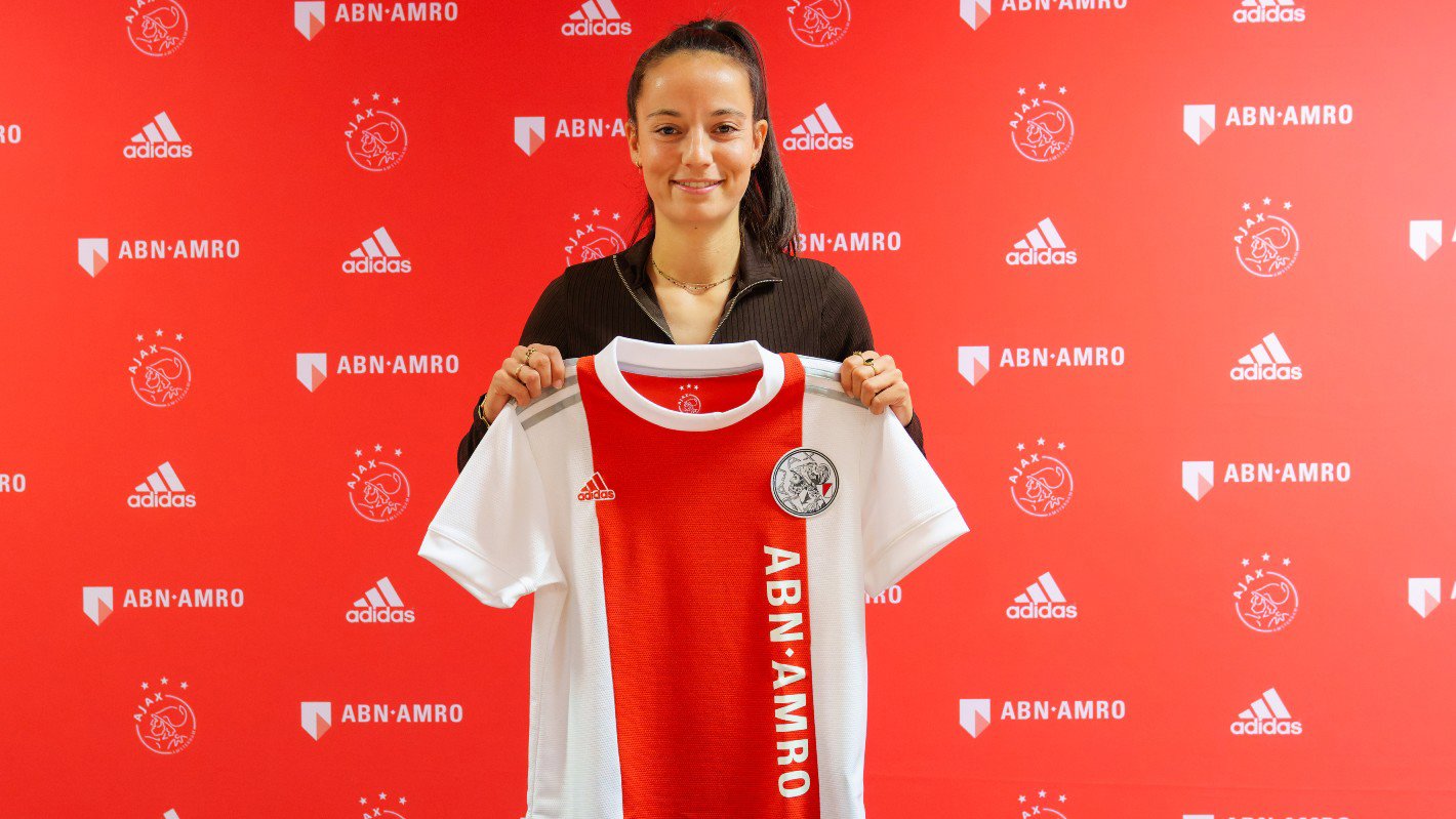 Munsterman Header 1420 2022 05 30 Contract Marthe Munsterman 0006 (1)