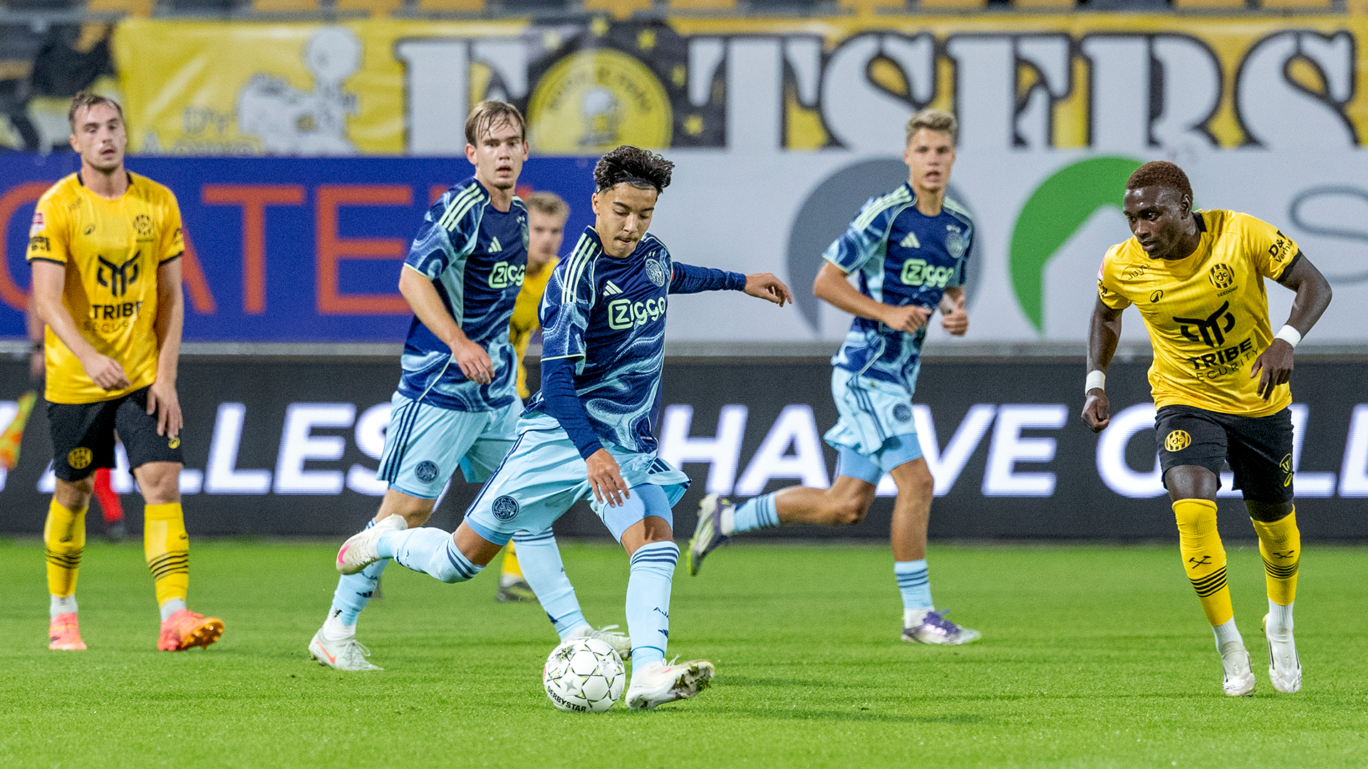 Rodajcjongajax 1920