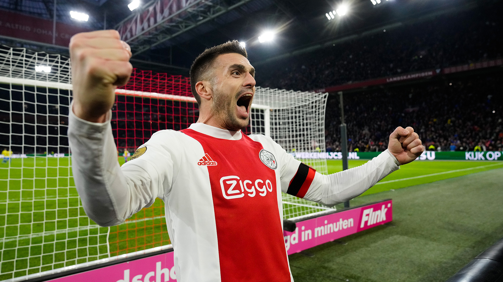 Top 10 Goals | Fabelachtige doelpunten van Dusan 