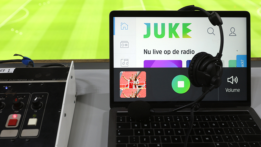 Ajaxradio1