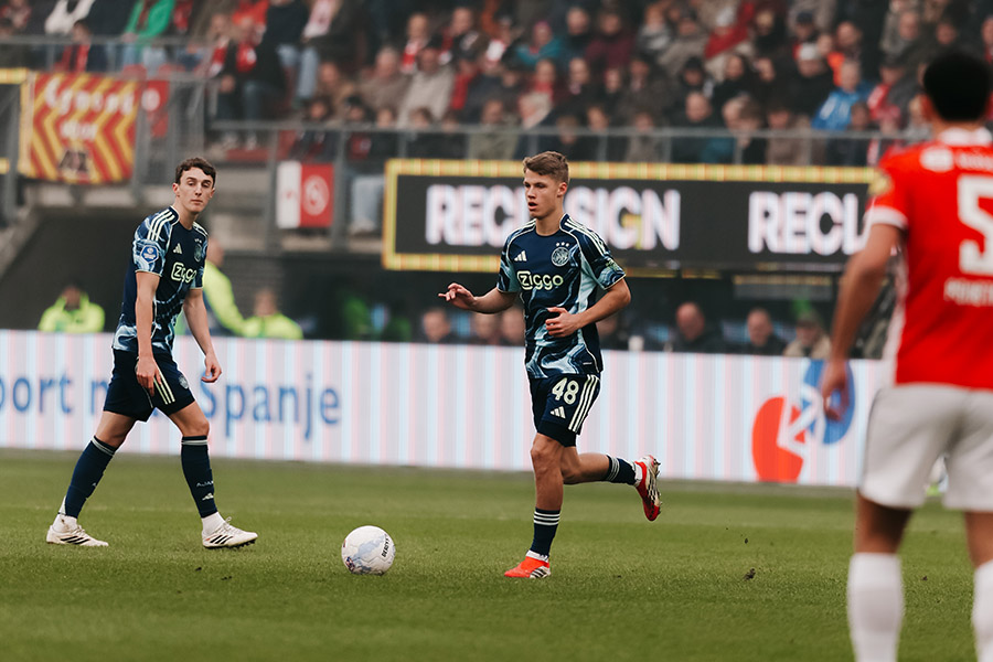 Steur 3