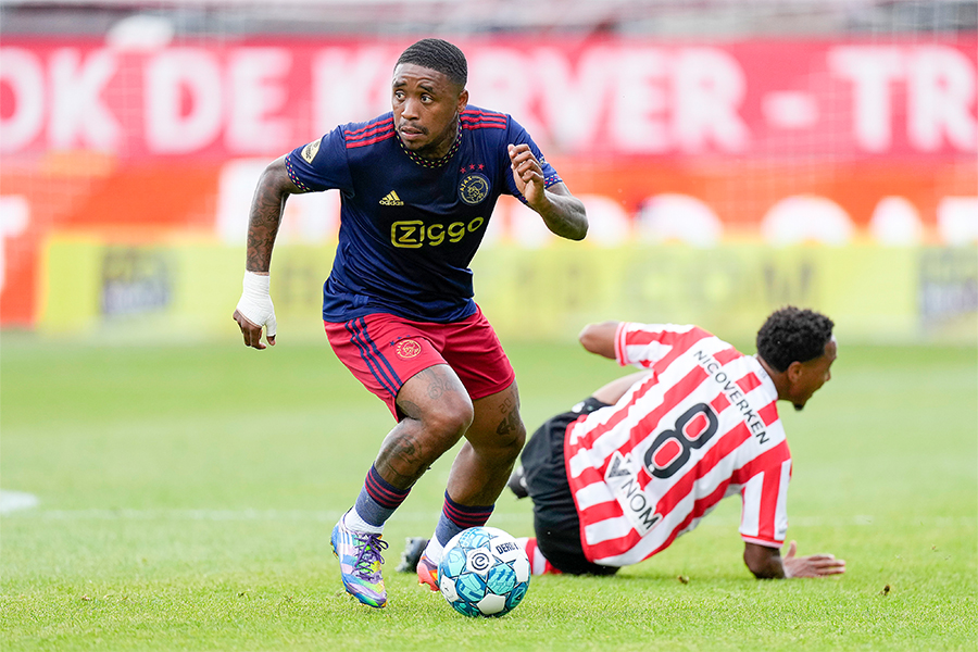 Bergwijn Dribbel 900