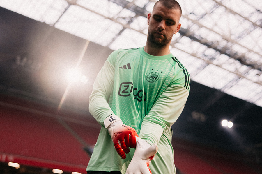 Paes Ajax 6