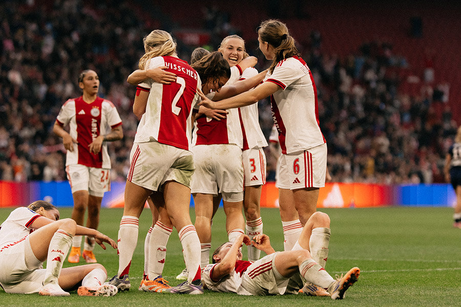 Eind Goal 2 900