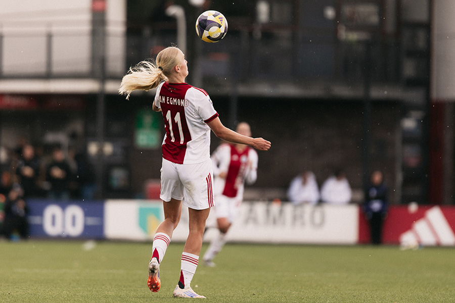 Ajax VR Hee 13
