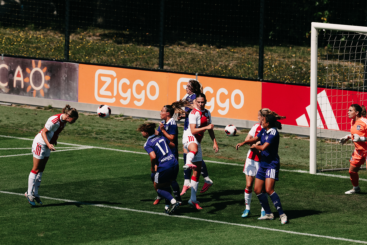 Ajaxvrouwenanderlecht 3