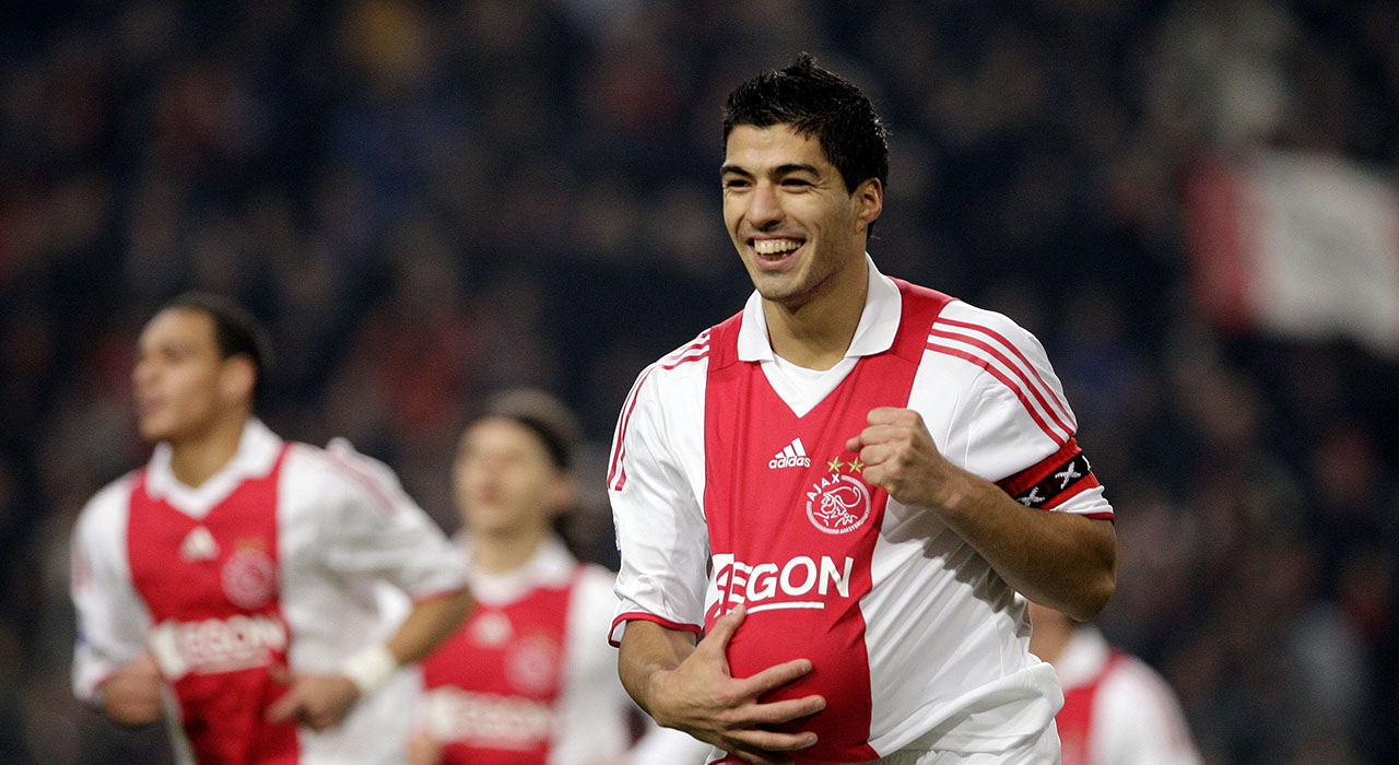 On This Day | Kwartet goals van Suárez