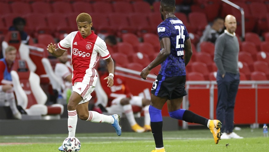 David Neres maakte zijn 1e speelminuten sinds 5 november 2019.