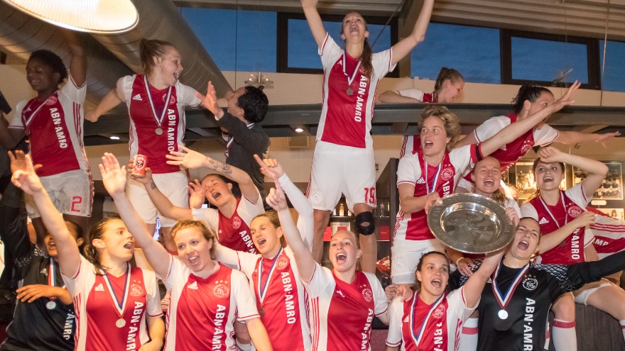 A Toekomst 880 AV Kampioen 2017 2017 05 19 Ajax Vr ADO Den Haag Vr 1124