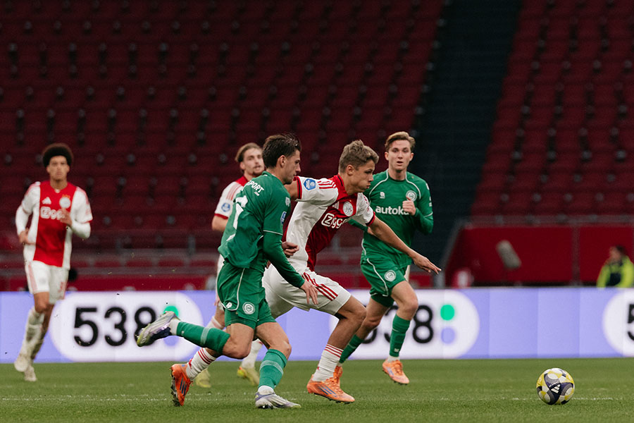 Steur Dribbel